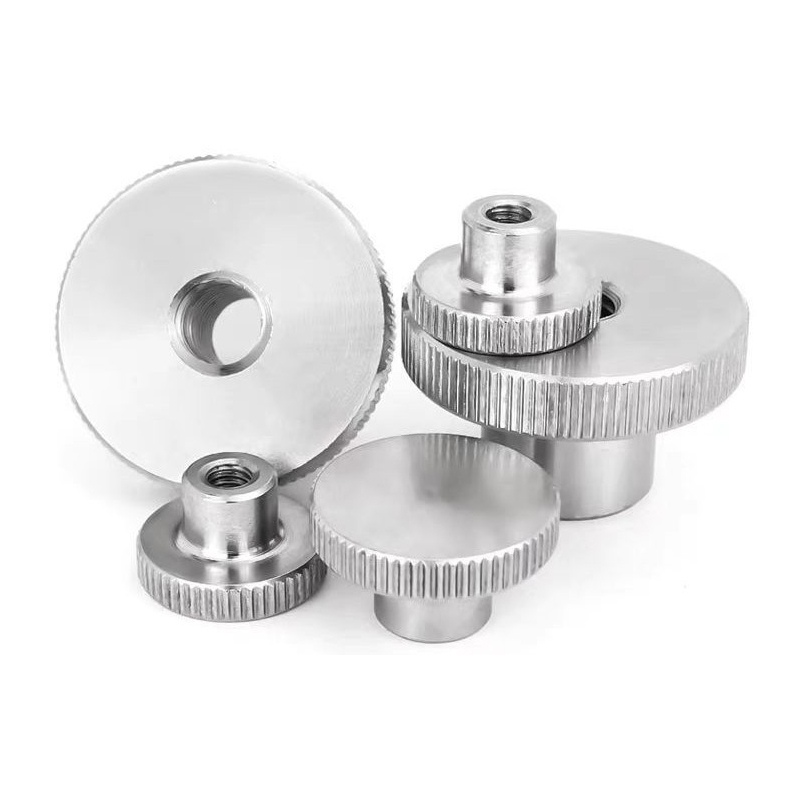 Kacang knurled dengan kolar